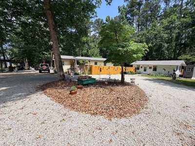 1287 Lakeside Dr