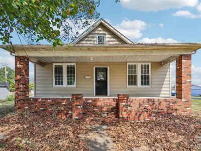509 E 4th North St