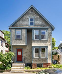8 Parker Pl