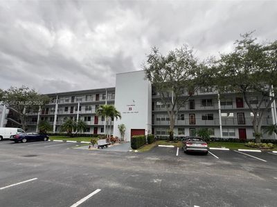 1301 SW 134th Way APT 208B