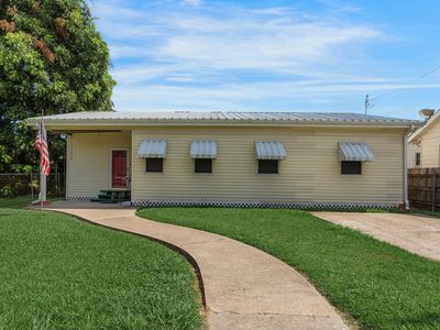 Property at 120 Bayouview Dr, Franklin, LA