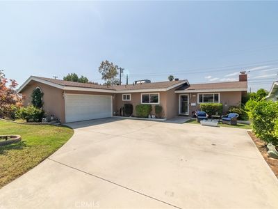 211 Orchid Ct