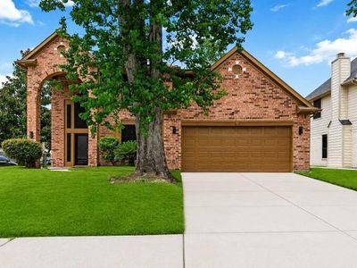 2142 Laurel Forest Way