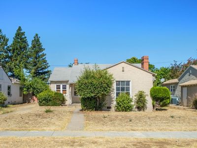 1845 N Arthur Ave