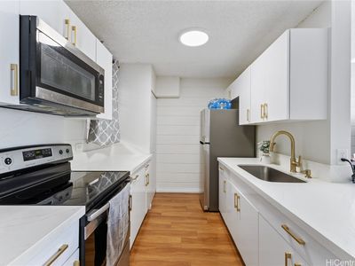 633 Nalanui St APT 209