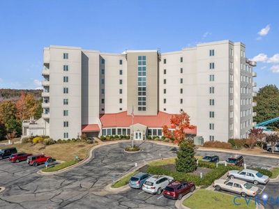 301 Beacon Ridge Dr Unit 104