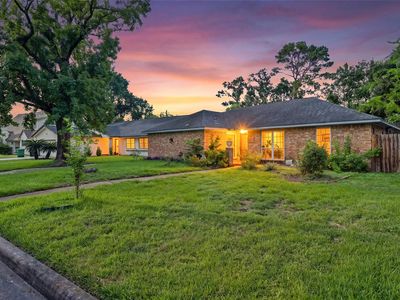 5714 Arbor Vitae Dr