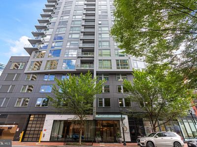 4960 Fairmont Ave APT 905