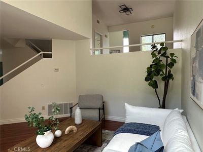 3050 La Paz Ln