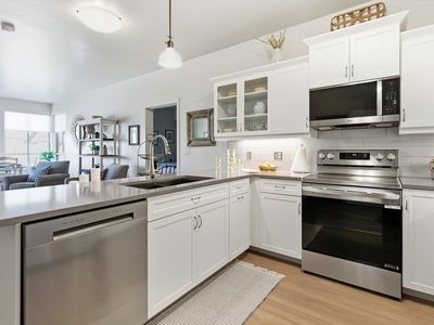100 Woodlands Way #W-406