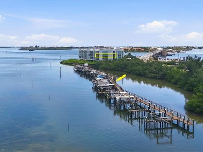 1375 BEACH ROAD #210 & SLIP 21