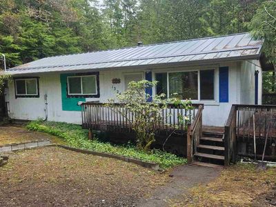 Property at 1324 Woodside Dr, Ketchikan, AK
