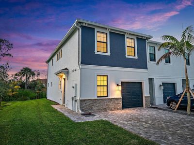 501 SW Sally Way