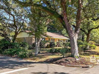 115 Pecan Ave
