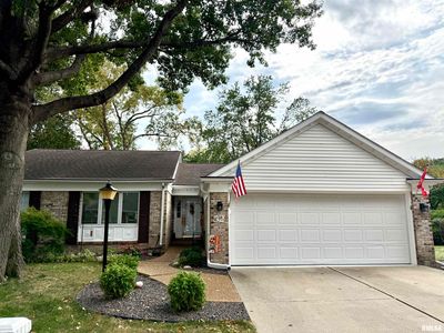 52 Turnberry Pl