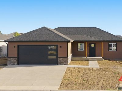 170 Royal Cir