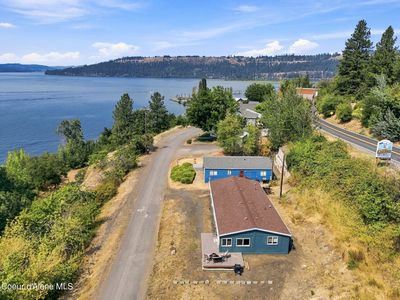 Property at 403 S Lakefront Ave, Harrison, ID