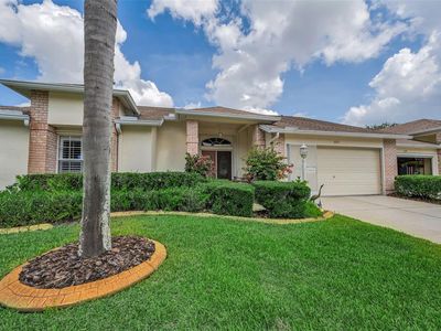 1015 Flora Vista St