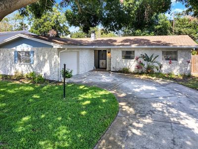 8253 137TH LANE