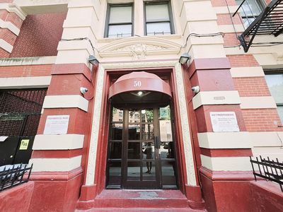 50 W 112th St APT 4I