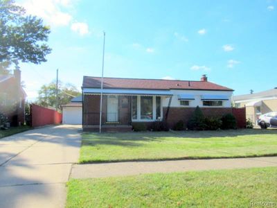 25563 Wagner Ave