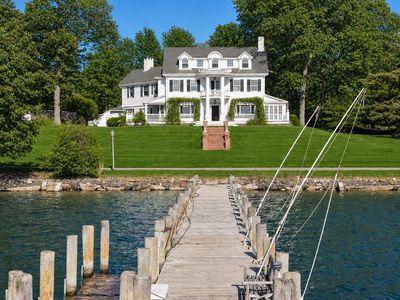 6 Harbor Ln
