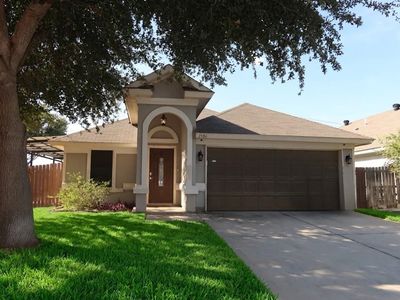 1906 Stone Field Ln