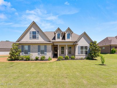 726 Benton Dr