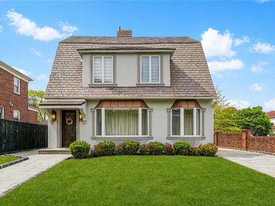 125 Garretson Ave