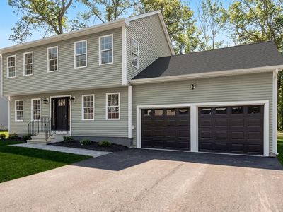 38 Colonial Rd