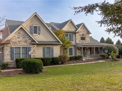 8896 Clearwater Cir