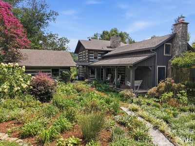 2595 Henderson Mill Rd