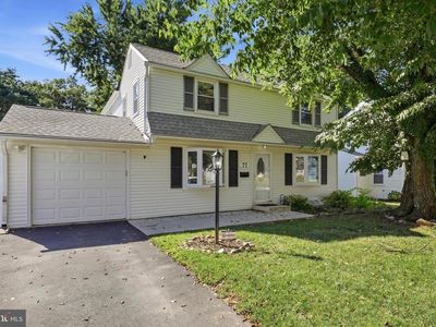 Property at 77 Woodlawn Rd, Warminster, PA