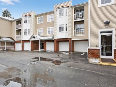 522 Knolls Dr Unit 205