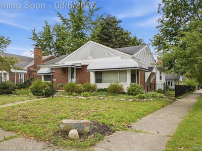 1355 Drexel St
