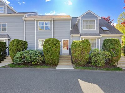 Property at 11 Pinecrest Vlg, Hopkinton, MA