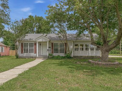 700 W Hardin St
