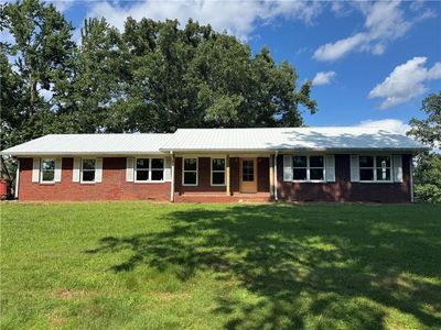 1049 Ben Higgins Rd