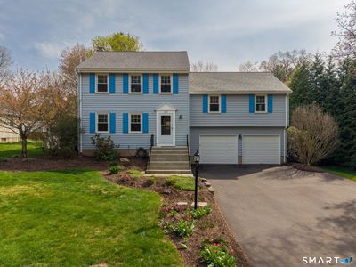 106 Long Hill Drive