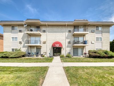 Property at 1850 Canal St APT 2A, Blue Island, IL