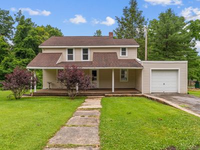 2196 Executive Dr