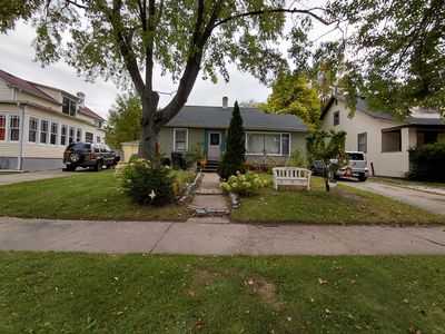 2813 Ezekiel Ave