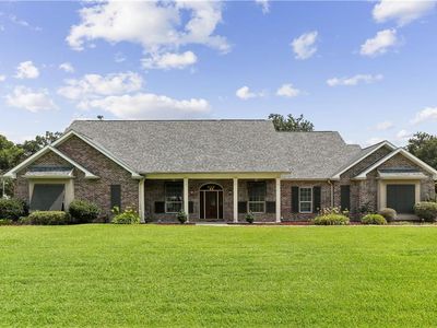 212 Cedar Grove Ln