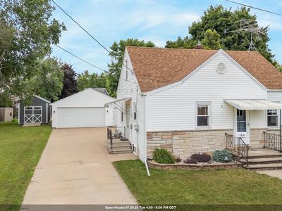 1518 East HARRIET STREET