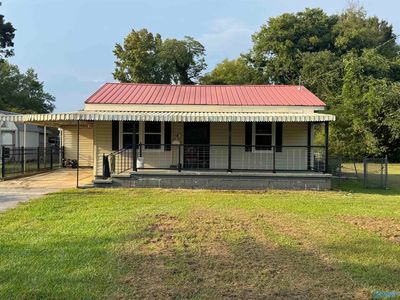 512 Fayette St