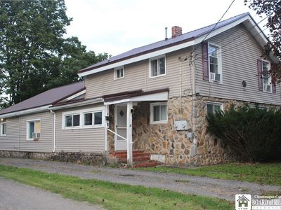 66 Eagle St