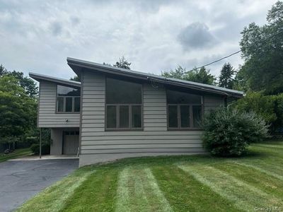 107 Larchdale Avenue