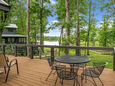 411 Waters Edge Way