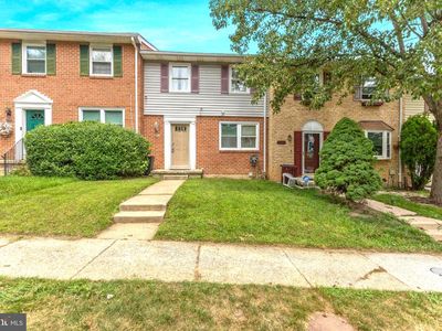 412 Falling Spring Ct