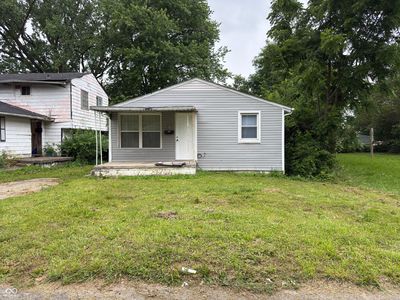2830 Eastern Ave